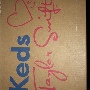 Kees Taylor Swift collection